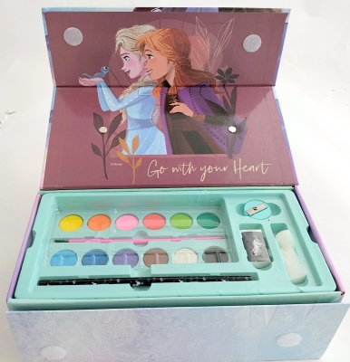 Рисувателен комплект 52 части в триетажно куфарче Замръзналото кралство Frozen